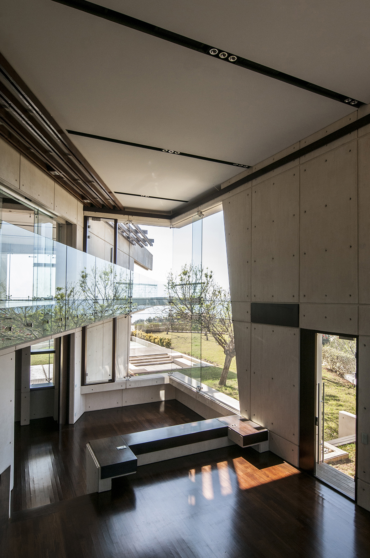 Architecture | M RESIDENCE | Project Photo